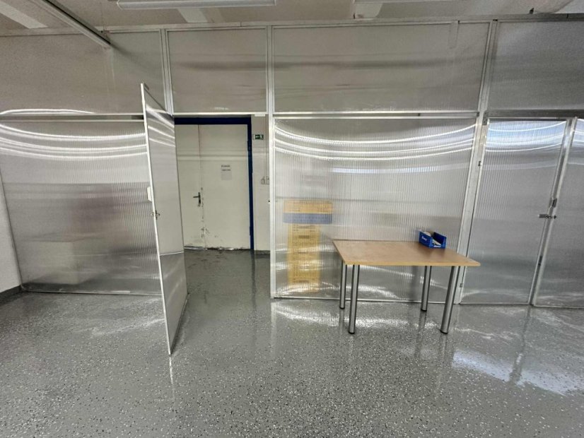 epoxidova podlaha - nater, sklad potravin TN