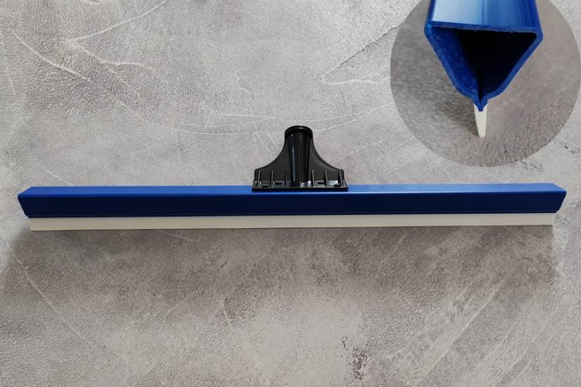 Podlahové stěrky - gumové, plastové - Druh produktu: Plastová podlahová stěrka 60 cm – pevná guma